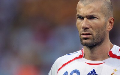 南亚体育动态-佩德里这球风太优雅