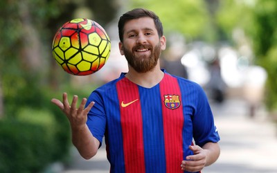 南亚体育热评-赖斯庆祝时模仿球星